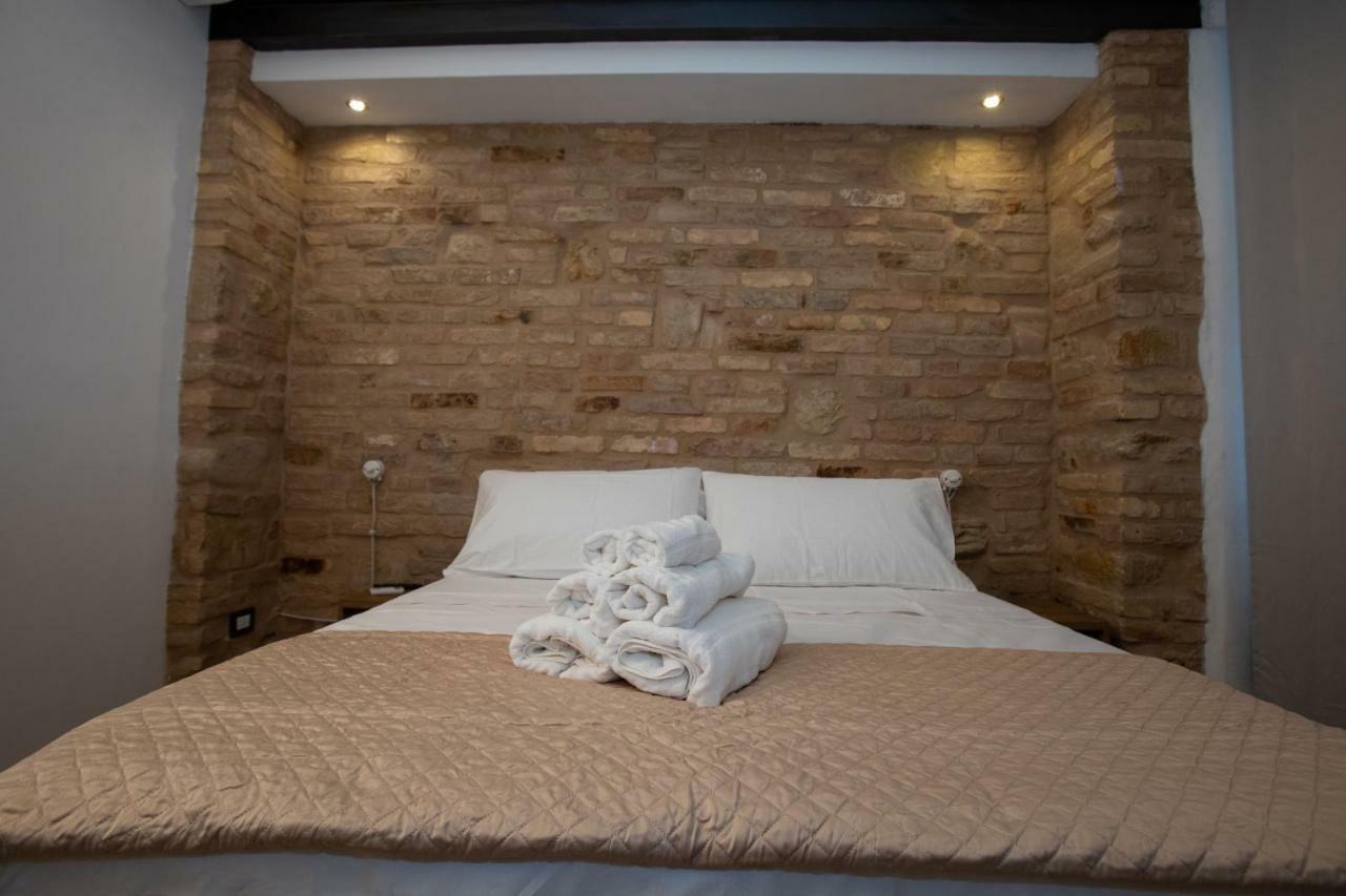 Al 54 Accommodation San Benedetto del Tronto Exteriér fotografie